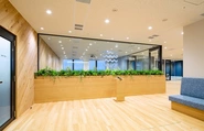 カジュアルな雰囲気の西新宿オフィス。移転したばかりで、キレイで働きやすい環境です。