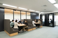 JR五反田駅から徒歩1分のところにオフィスがあります。