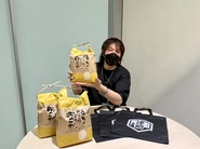 ［福利厚生］ライスワーク×ライフワークの実現。当社は毎月秋田県のおいしいお米が支給されます。そして、なんと社内ではおにぎりが食べ放題！