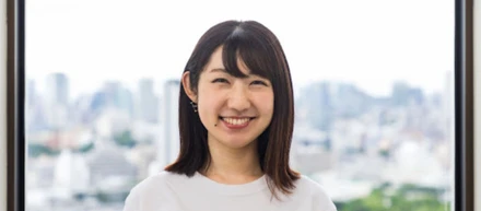 サクラグ初の時短ママ執行役員になった木村杏子さん。 週2時短勤務の派遣社員だった彼女が、執行役員になったワケとは？【インタビュー】
