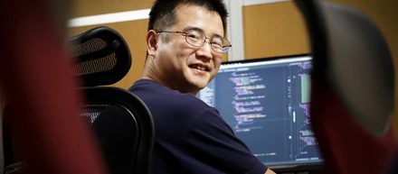 コードを書くだけの毎日から脱出！メガベンチャーも注目するOSSコミッターが10人のシステム開発会社で働く理由