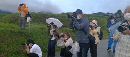 主役不在の撮影会にも関わらず……参加者が歓喜した雨ならではの撮影