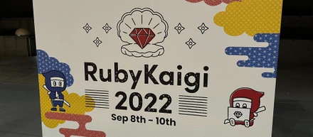 憧れのMatz氏と記念撮影！ -RubyKaigi2022にスポンサーとしてブース出展しました-