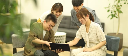 持続的に成長する組織を作るためのインフラが「デジタルの社内報」である｜Story User Interview・株式会社船井総研デジタル