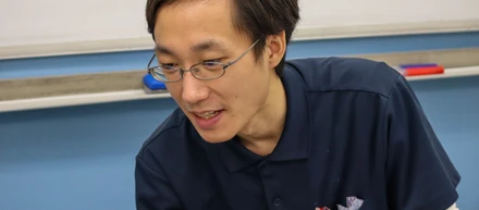 社員インタビュー～慶応大学で数学を研究。数学は「優しい科目」と子どもに伝えたい～