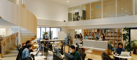 いつでもどこでも視聴OK！録画配信型の会社説明会を開催してます！