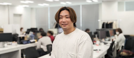 「安定を手放すことが不安で…」入社半年で給与UPしたCSが語るFlat Holdingsの魅力とは？