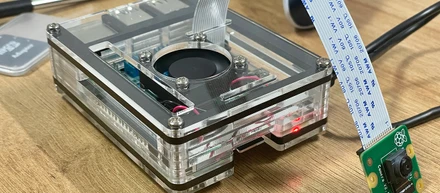 Raspberry Pi を引っ張り出してきました