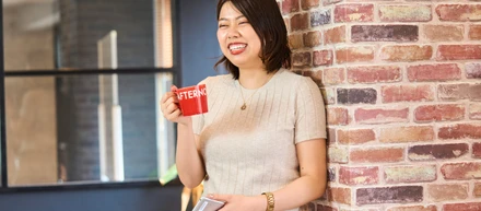 【社員インタビュー】業界未経験からアドバイザーへ。仕事の難しさは？リモートで生活はどう変わった？