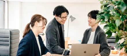 【”ただ制作するだけ”にはもう飽きた】マーケティングの力で売れる動画広告を生み出すクリエイターを募集！