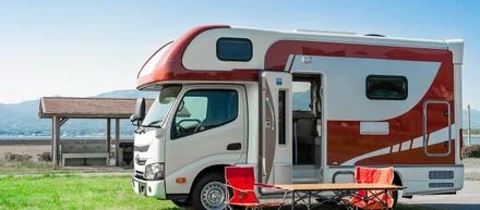 ０円でキャンピングカーや軽自動車がレンタルできる、渡辺住研独自の入居者特典とは？！