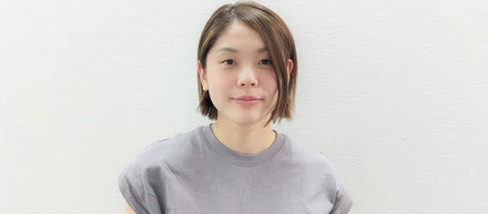 スイミングインストラクターからの転身を遂げた新メンバーの話