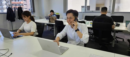 新規獲得営業インターンで頑張るタケルさんの一日