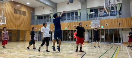 バレー🏐バスケ⛹バドミントン🏸を皆で楽しんだ8月