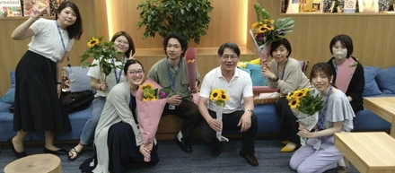 お花のおすそわけ企画で社内コミュニケーション活性化！