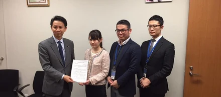 若者自殺対策WT谷合議員に若者自殺対策強化の要望書を提出しました