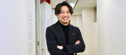 人生の転機！CRMとの出会い　～インターン生がCRM事業部長にインタビューしてみた～