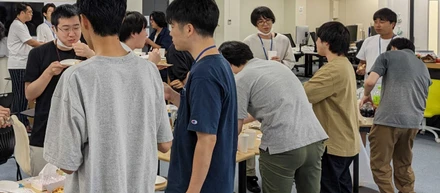 生産性とチームワーク向上に取り組む、MOVO開発チームの新・テック定例（+ランチ会）に潜入！【Hacobu blog】
