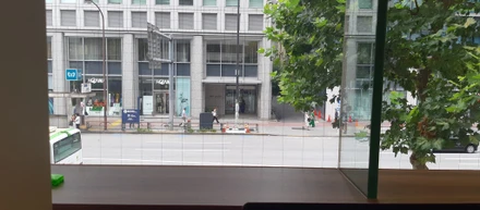 ハイブリッド勤務の導入について