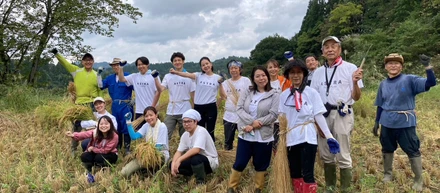 復田された「蒲生の棚田」で社員研修を行いました