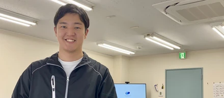 社員インタビュー 『ゾウのしっぽか、ニワトリの頭か』【未経験業界へ飛び込み】