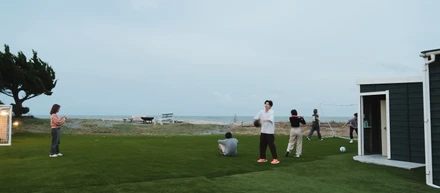 【働きながら忘れられない思い出も】スポーツもBBQもカラオケもできる超豪華Airbnbで感謝祭 in 2023