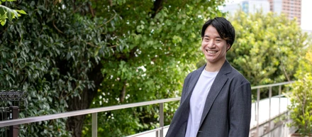 【テックリード社員の一日に密着】幅広い業務に携わりながら人間的に成長できる環境で、新しい日本型教育を実現！