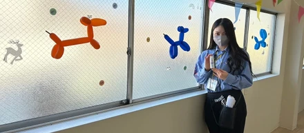 社会的な障壁によって生まれる特別なニーズを持つ人と、そうではない人の懸け橋になる