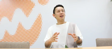 こないだ入社したやっくんだけど何か質問ある？お酒飲む？