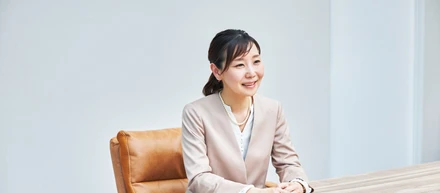 目に見えない縁や糸を形にしていける仕事【社員インタビュー】