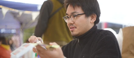 みんなが自分の看板を背負って働いている、quodで働いて吸収したこと。【インタビュー / 卒業生 海老江紫悦】