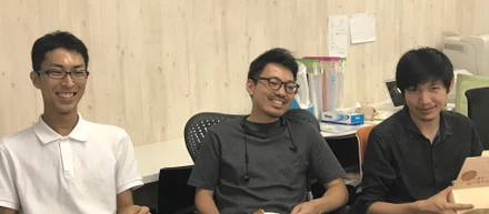 ナイトレイ代表 石川さんからの美味しいお土産に大喜び、仕事にもますます精が出ますね( ´ ▽ ` )！🍰🍪