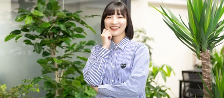 「刺激的で多様なロールモデルがいる」営業・齋藤慈子が追いかけるEZOの光