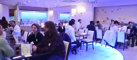 【コーチひとりひとりを大切に】ゲシピのeスポーツ英会話コーチ総会とは？