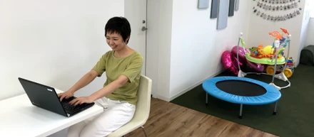 ユーザーと社内の架け橋に！バイタリティ溢れるカスタマーサポートに10の質問！