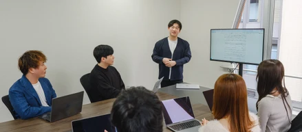 【事業部インタビュー】圧倒的数字を作り上げる志向性、成功への秘訣とは。