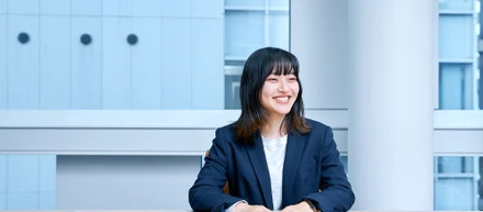 一歩を踏み出すお手伝いがしたい【社員インタビュー】