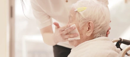 日本初！介護と美容の専門教育機関『TOKYO Beauty & Care アカデミー』クラウドファンディング“CAMPFIRE”にてプロジェクトスタート！