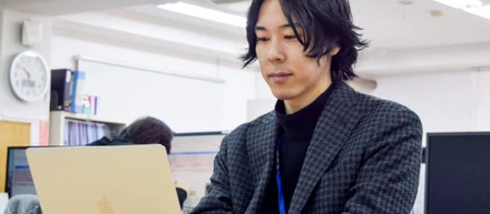 【コーセイカンで働く魅力】多種多様なクリエイティブと関わり続けることができる。