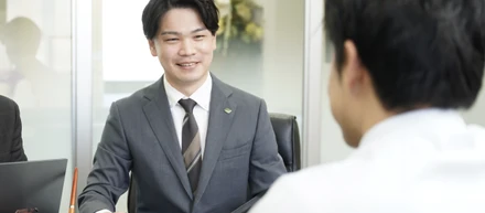 面接の言葉に後押しされて、飛び込んだ不動産業界。営業未経験からのチャレンジ - MEMBER INTERVIEW 三村和人（開発事業部）