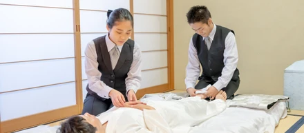 故人を生前の姿で見送るために：湯灌師の役割とその重要性