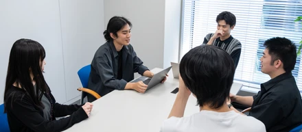 【新卒座談会】入社1年目の若手に聞いた！スクリプトは○○だから働きやすい