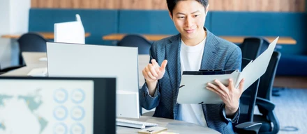 エンジニア経験があるWebディレクターが稼げる理由と評価されるポイント