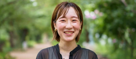現場と離れた立場で働くからこそ、誰のために、何のために仕事をしているかを大切に。