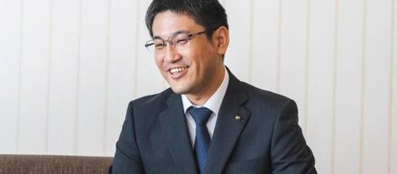 【メンバーインタビュー第四弾】ものづくり現場にいた経験を活かして活躍中。選んだ理由は「成長」と「かっこよさ」。