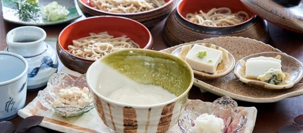 今まで食べたことのない御馳走を食べる幸せ