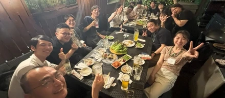 【イベントレポート】事業部ごちゃまぜ20名でひたすら食べて飲んで喋る！夏の終わりにビアガーデンを開催しました！