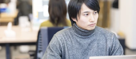 【マーケティング事業部の一日】