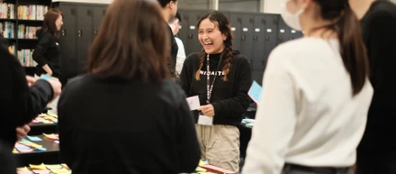挑戦と成長を共にする：NINAITEのクレドカード会議の裏側