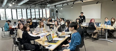 新卒内定者が先輩社員の一日を取材してみました！